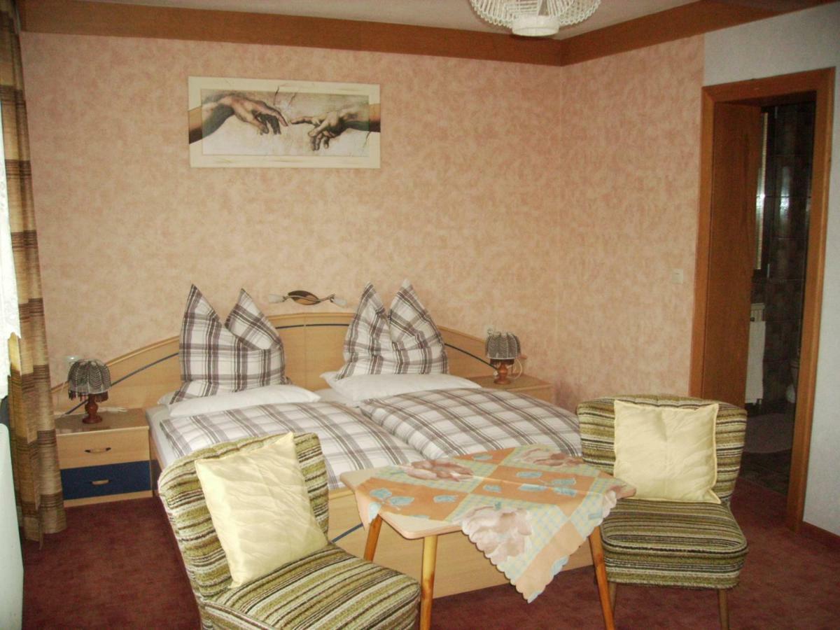 Gaestehaus Kratzer Virgen Εξωτερικό φωτογραφία